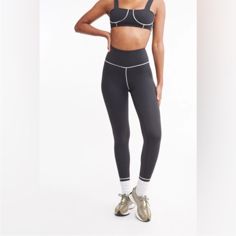 WeWoreWhat Leggings